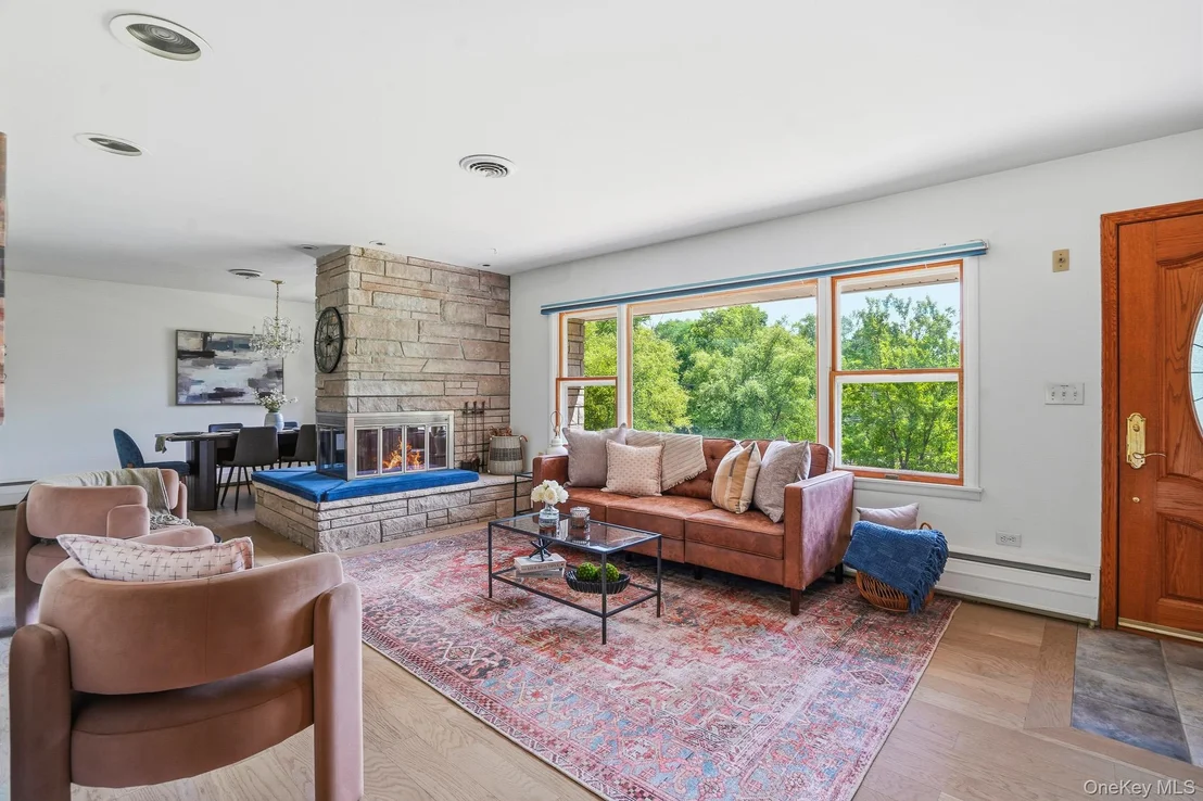 Photo of 21 Vail Road