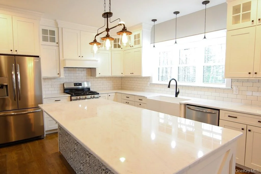 Photo of 75 Lotus Drive