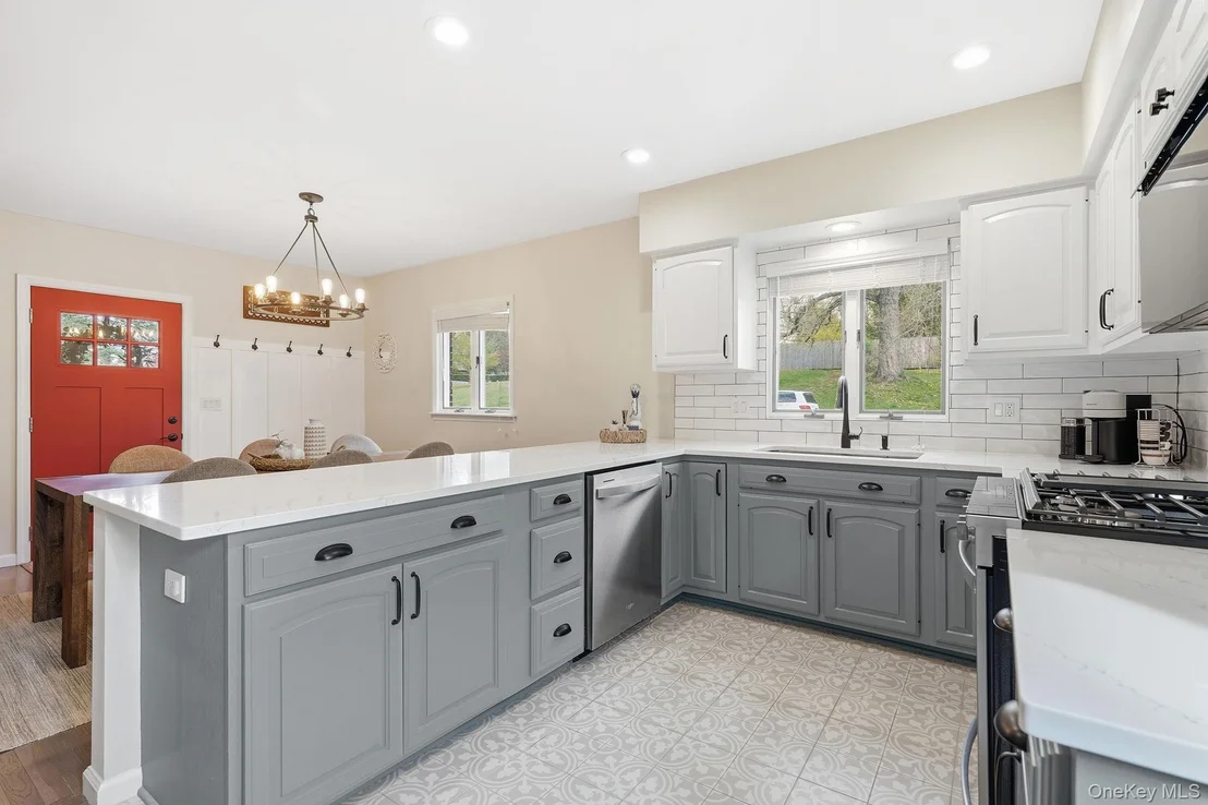 Photo of 47 Valley View Terrace