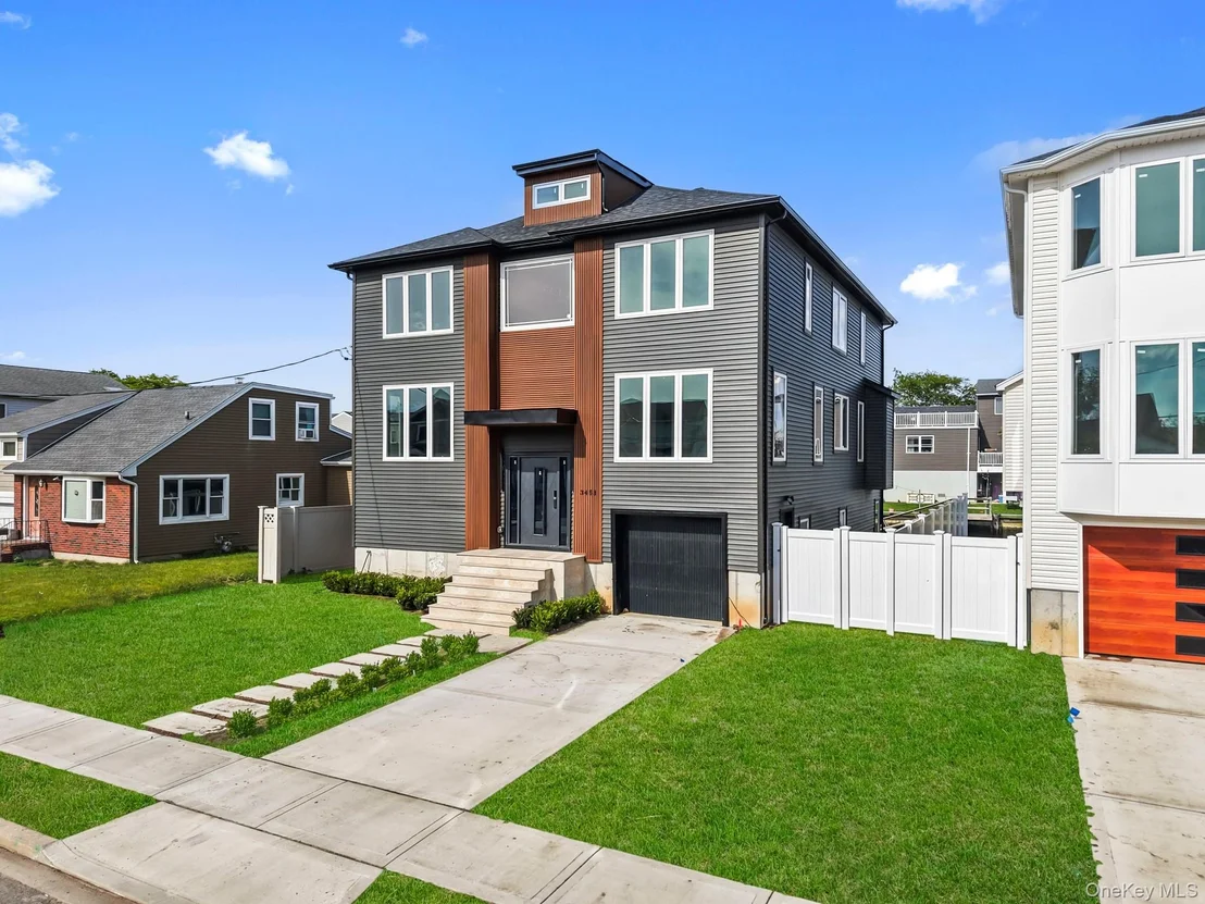Photo of 3453 Ocean Avenue