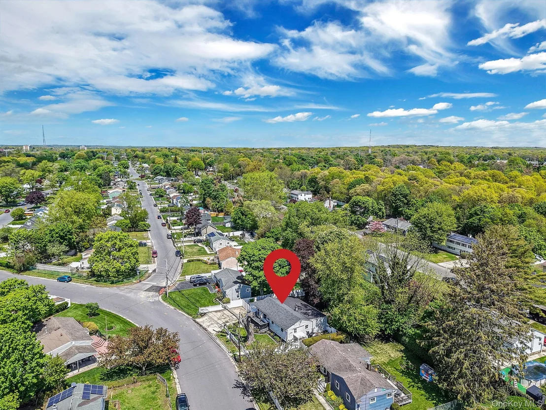 Photo of 85 Applegate Drive