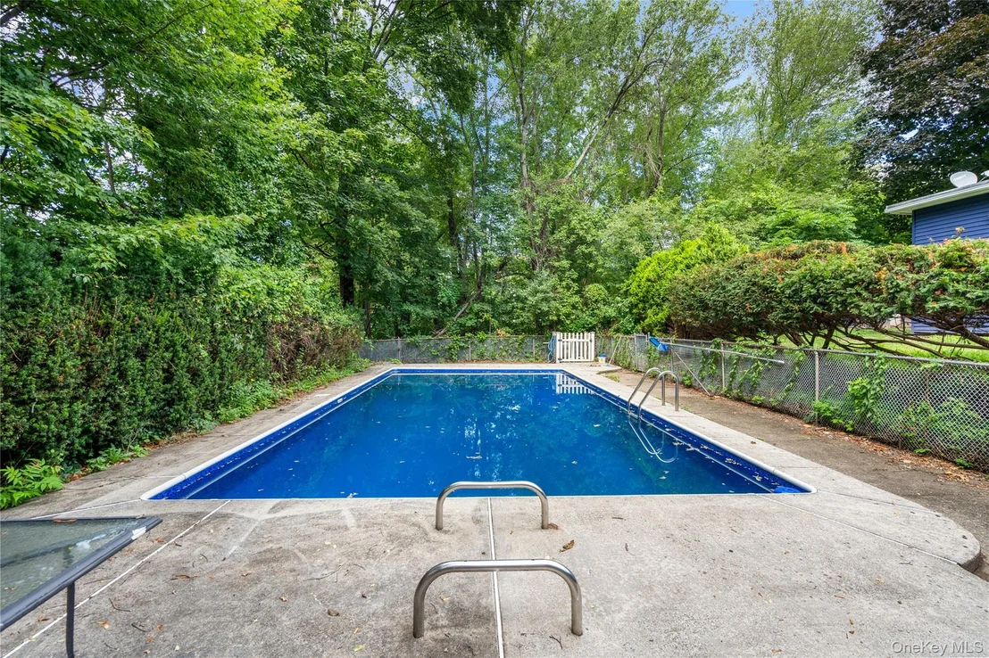 Photo of 14 Windsor Drive