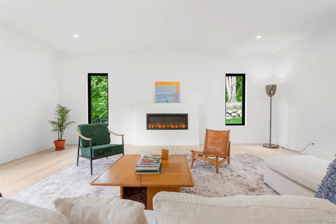 Photo of 39 Mountain Lane