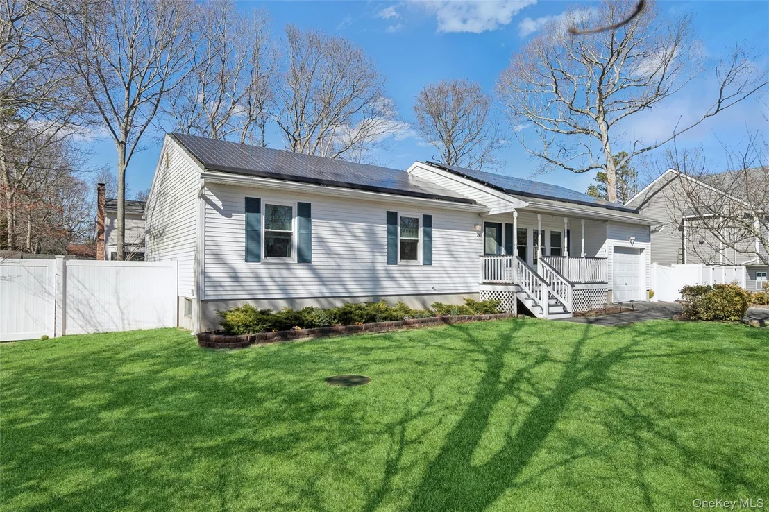 Photo of 19 Flintlock Drive