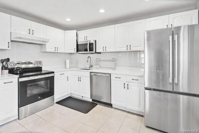Photo of 1033 Rosedale Road
