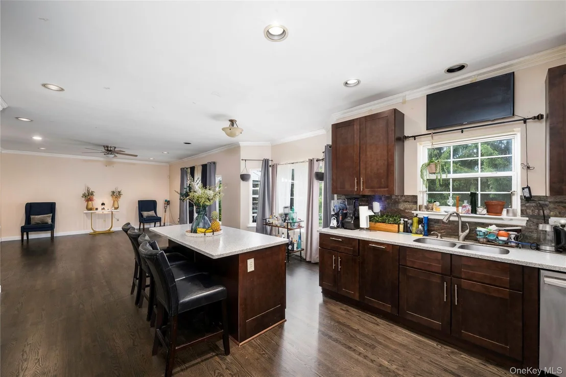 Photo of 8 Cedardale Loop
