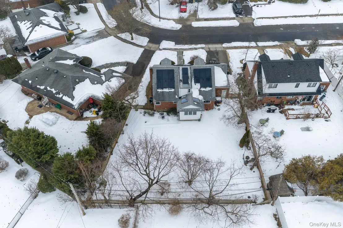 Photo of 225 Willets Lane