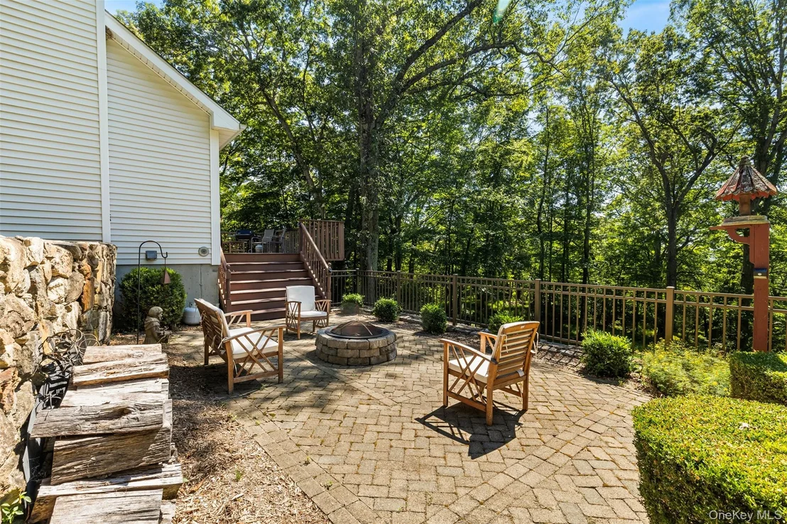 Photo of 17 Ruby Lane
