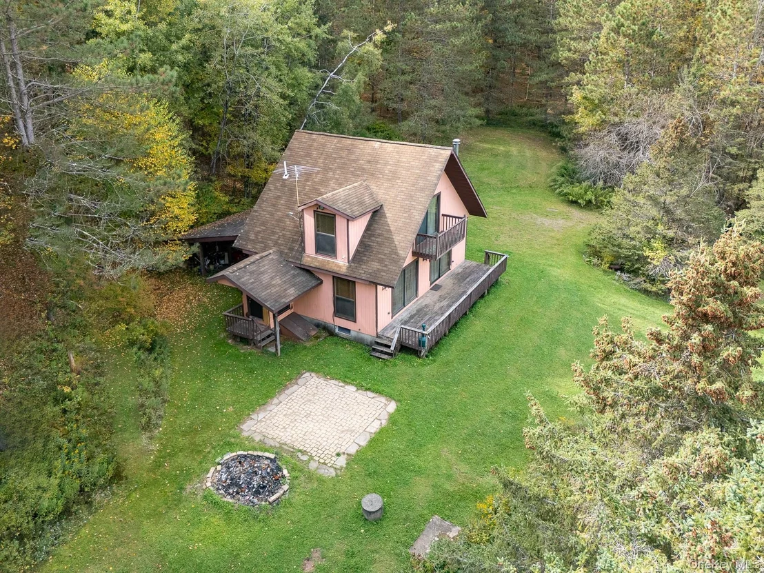 Photo of 515 Magic Mountain Road