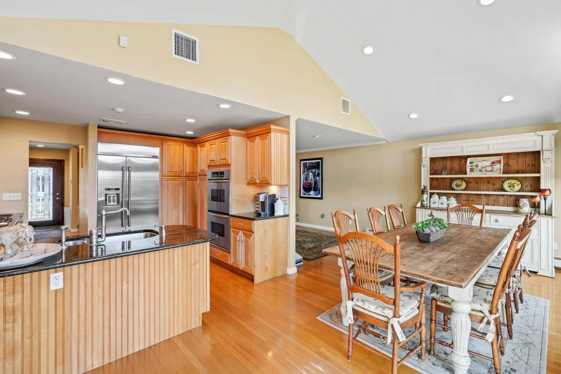 Photo of 38 Roxton Road