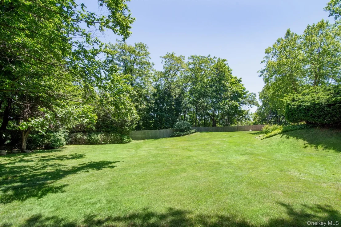 Photo of 353 Mountain Road
