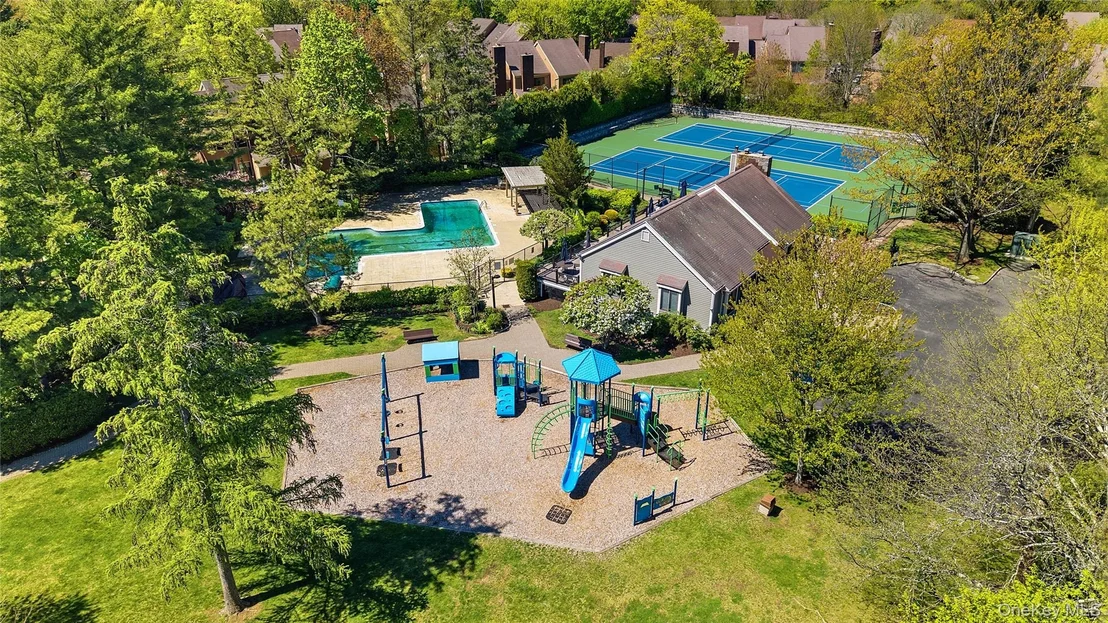 Photo of 145 Brush Hollow Crescent