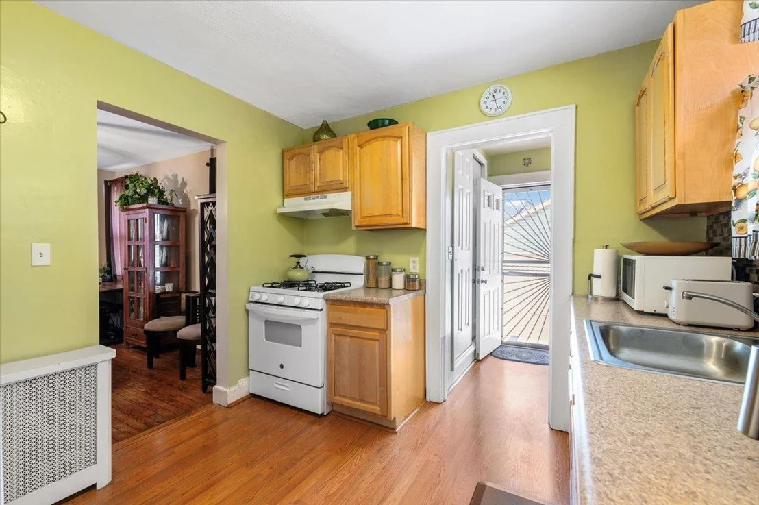 Photo of 95 Weberfield Avenue
