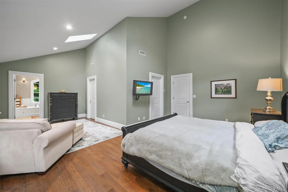 Photo of 383 Illington Road