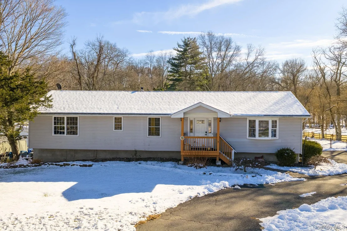 Photo of 100 Maybrook Road