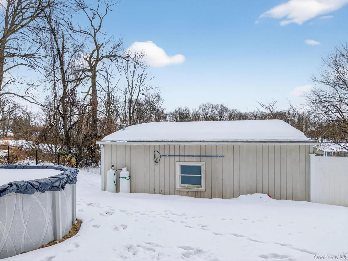 Photo of 85 Farries Avenue