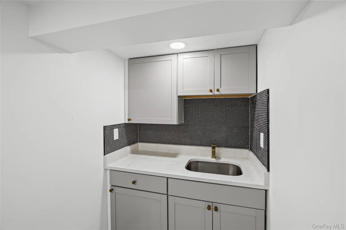Photo of 84 Rosedale Road