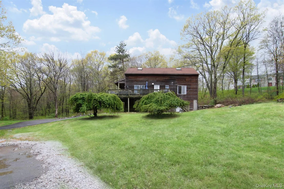 Photo of 16 Oskar Drive