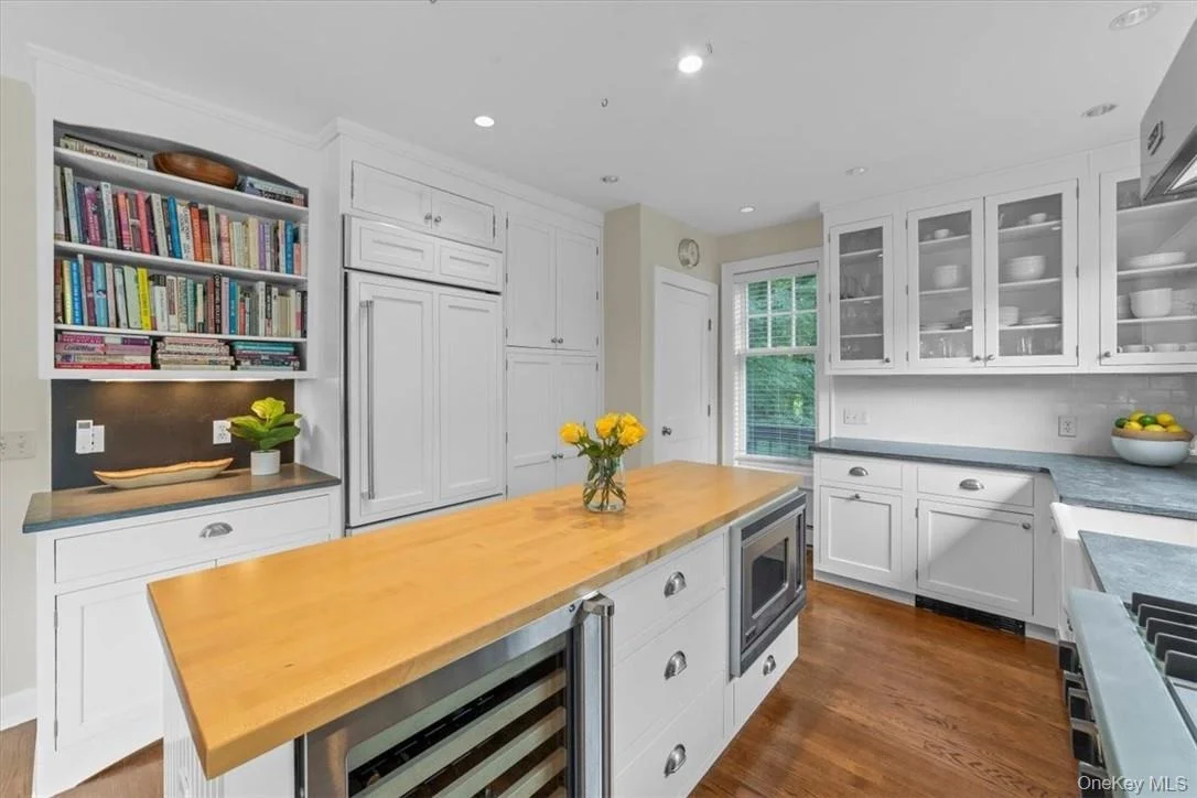 Photo of 28 Inningwood Road