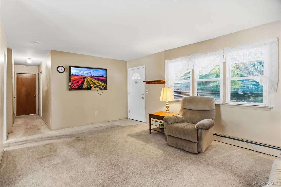 Photo of 35 Corbin Avenue