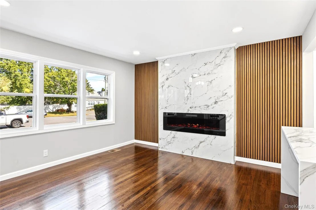 Photo of 24 Laura Drive