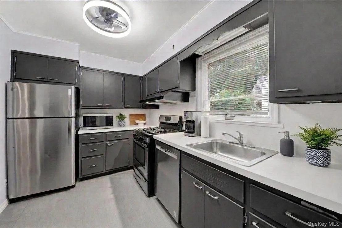 Photo of 10 Susquehanna Road