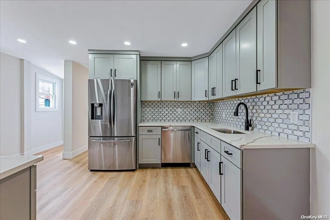 Photo of 3639 Provost