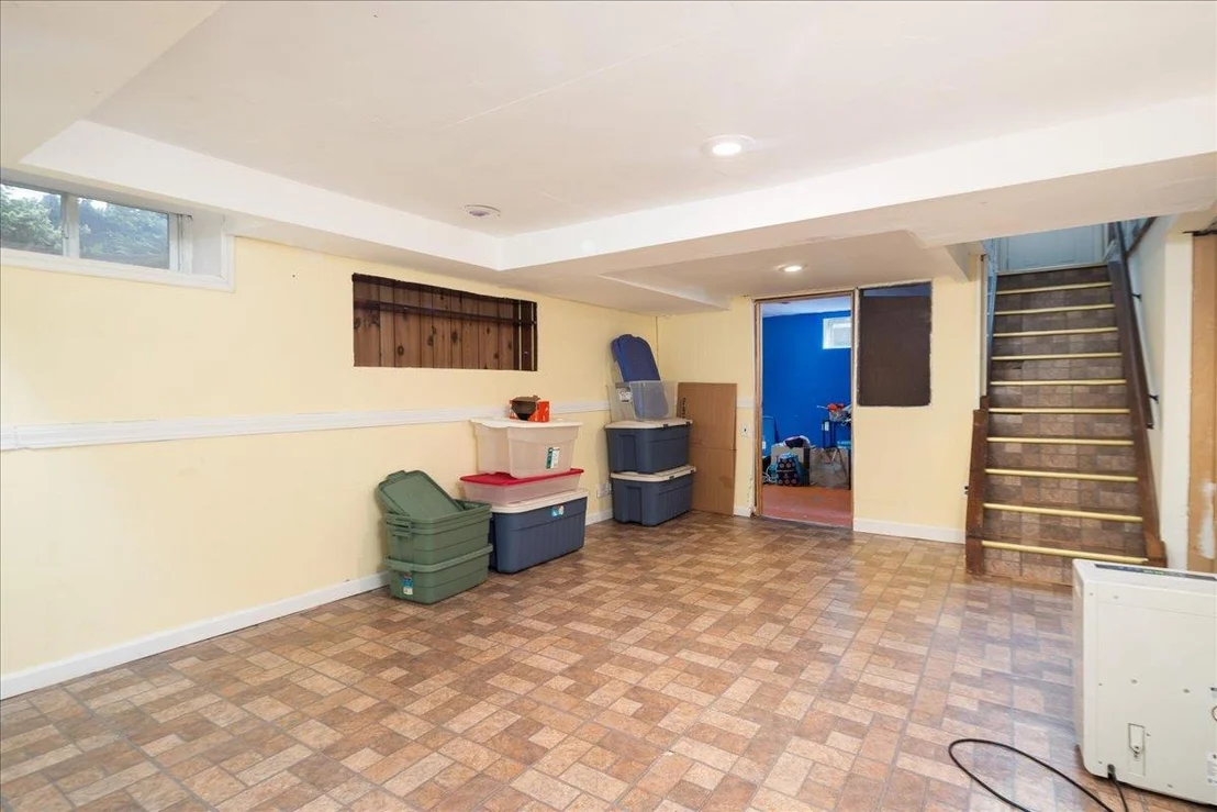 Photo of 139 Euston Road S