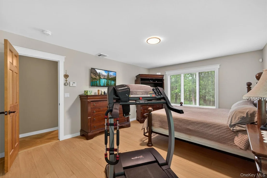 Photo of 233 Hill Road