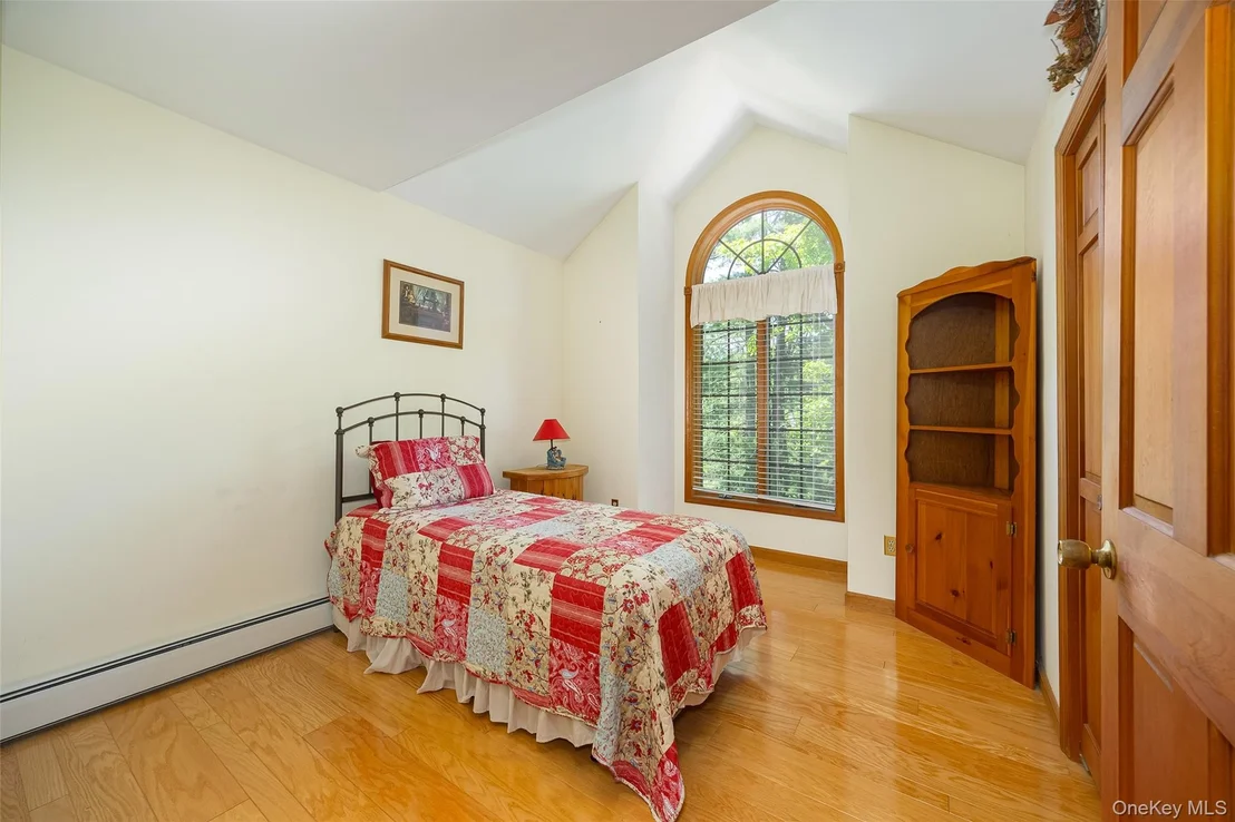 Photo of 44 Eleanor Drive