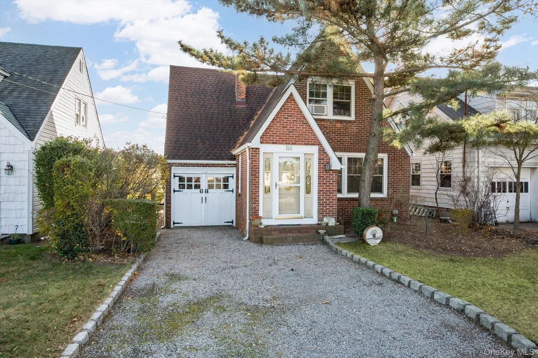 Photo of 68 Stuart Avenue