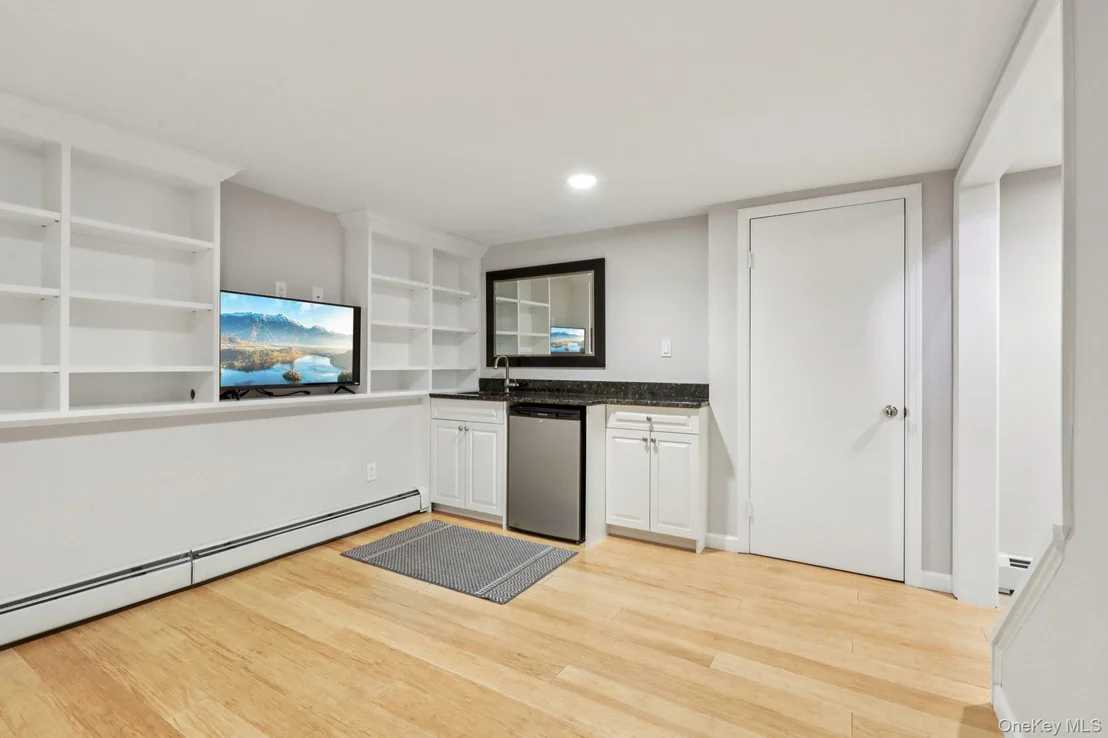 Photo of 85 Cottage Lane