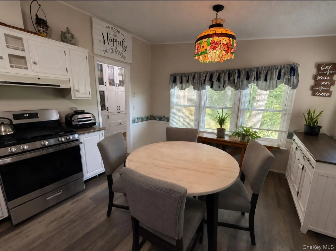 Photo of 39 Depew Park