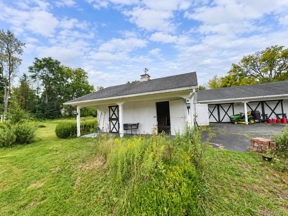 Photo of 39 Maple Avenue