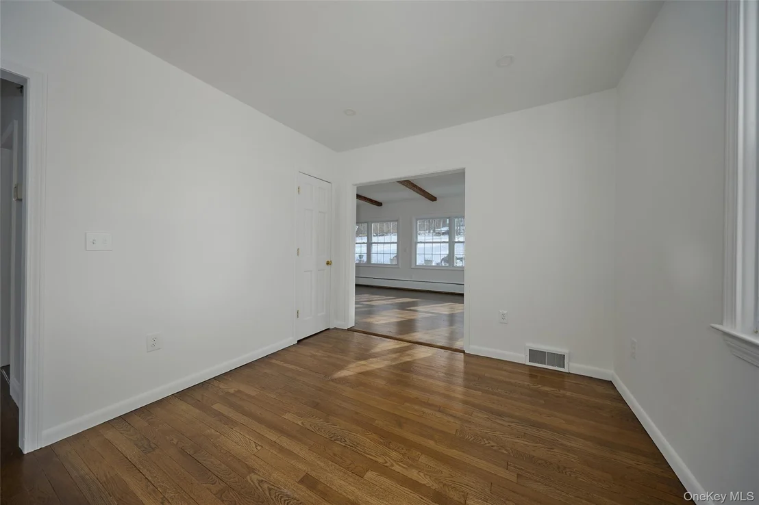 Photo of 354 Van Wagner Road