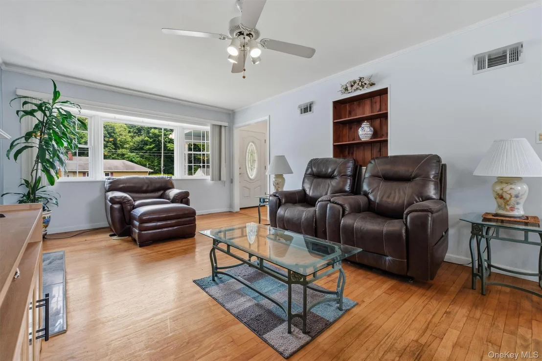 Photo of 4 Broadview Road
