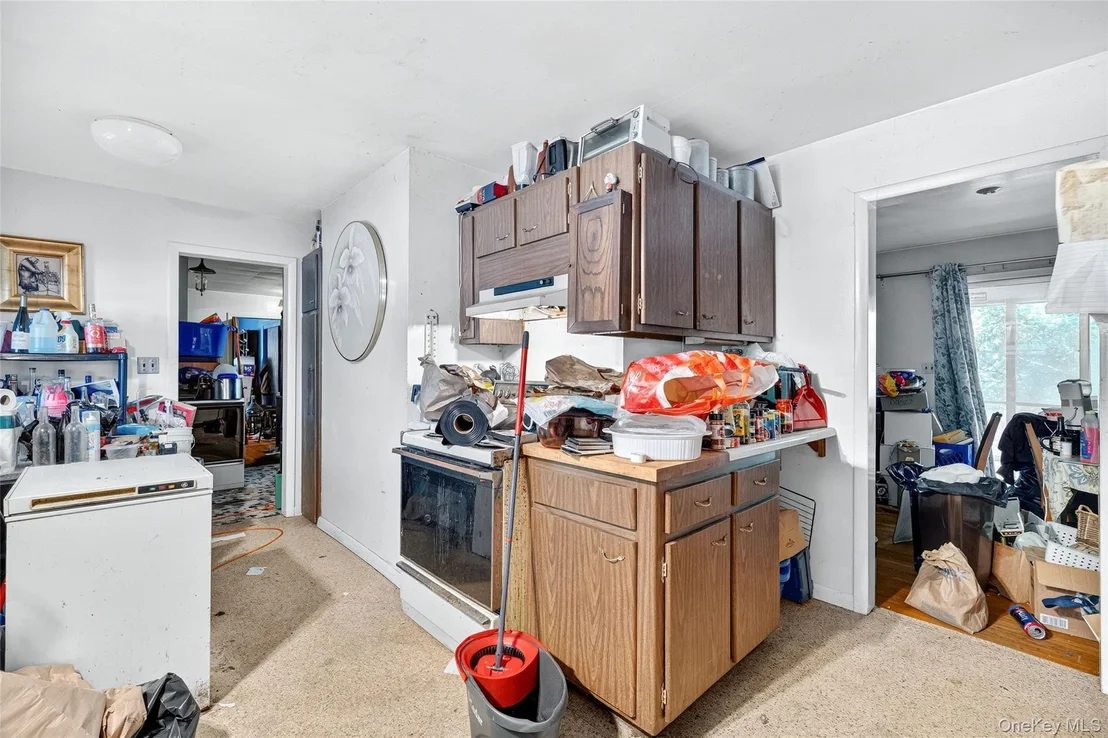 Photo of 25 Russell Road