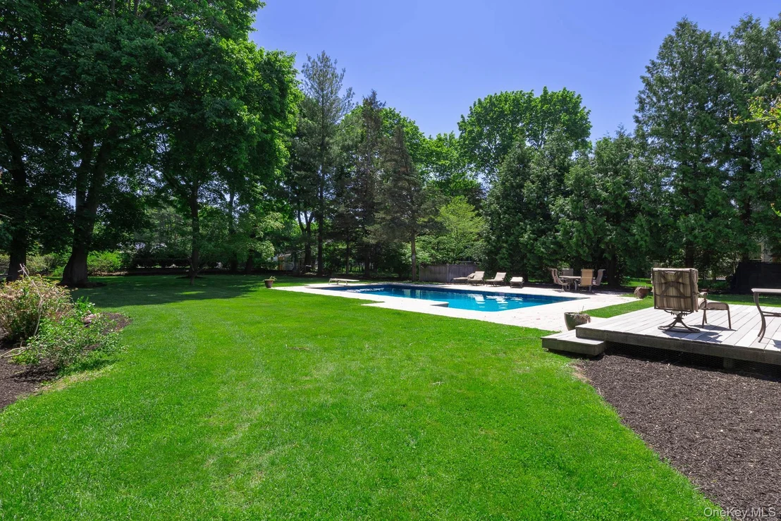 Photo of 41 Astor Avenue
