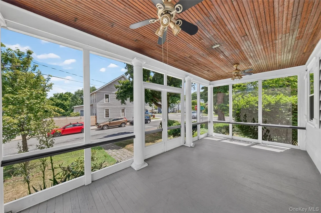 Photo of 9 Teller Avenue