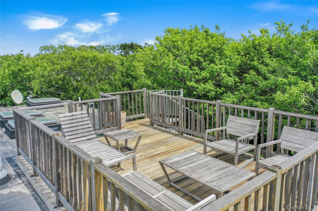 Photo of 337 Shell Walk