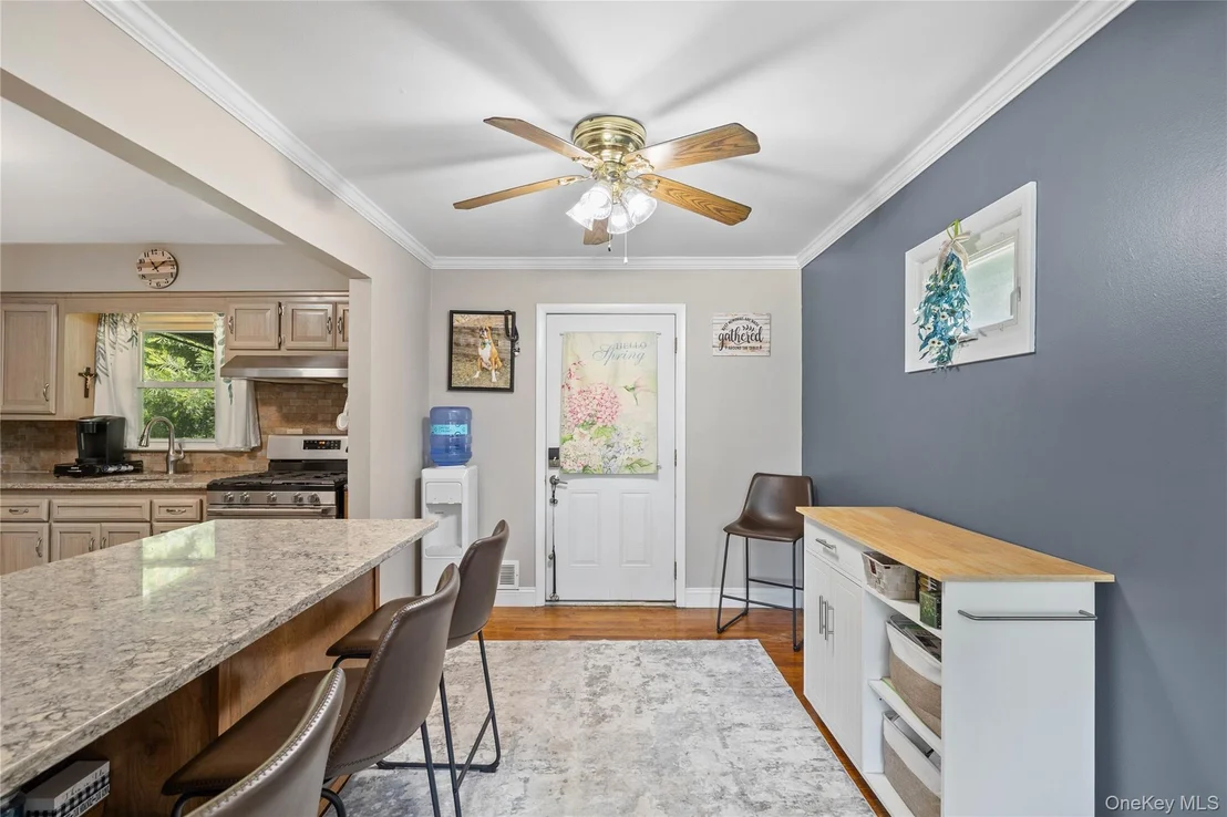 Photo of 24 Maplewood Boulevard