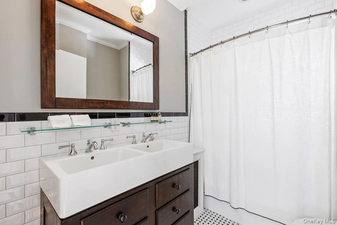 Photo of 113 Brambach Road