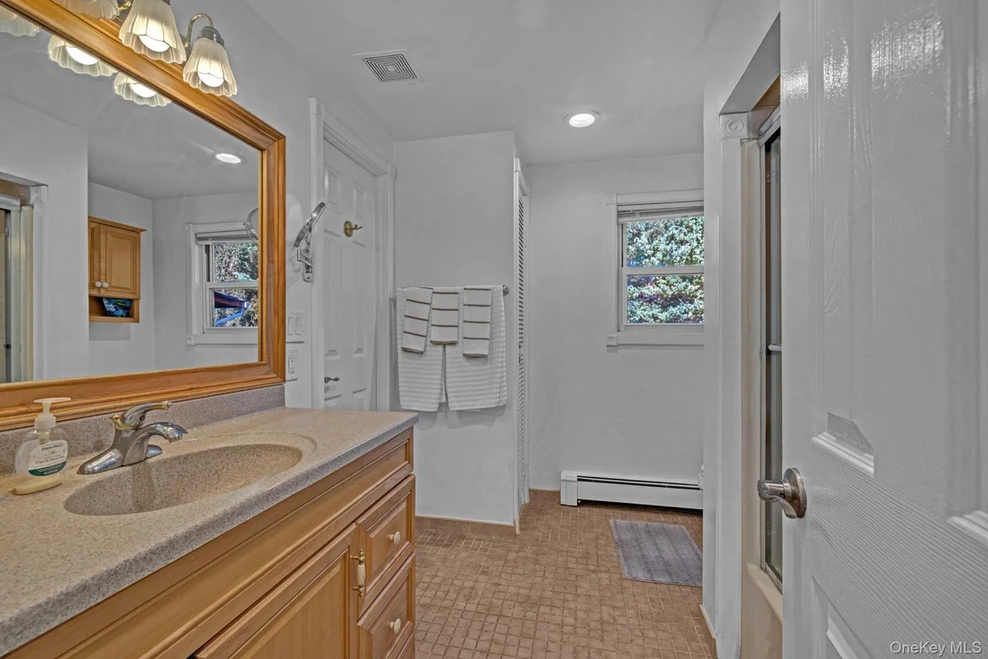 Photo of 128 Kentview Drive
