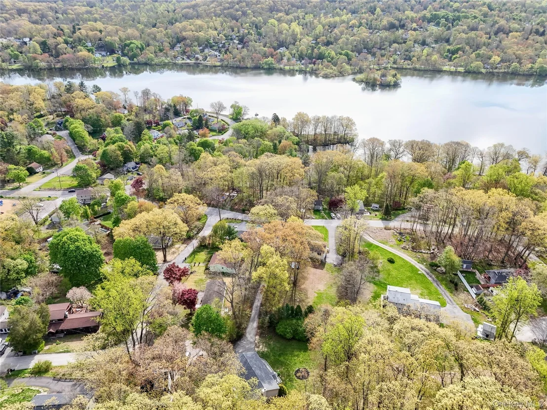 Photo of 64 Gates Drive