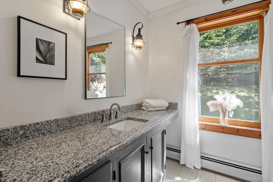 Photo of 165 Benedict Road