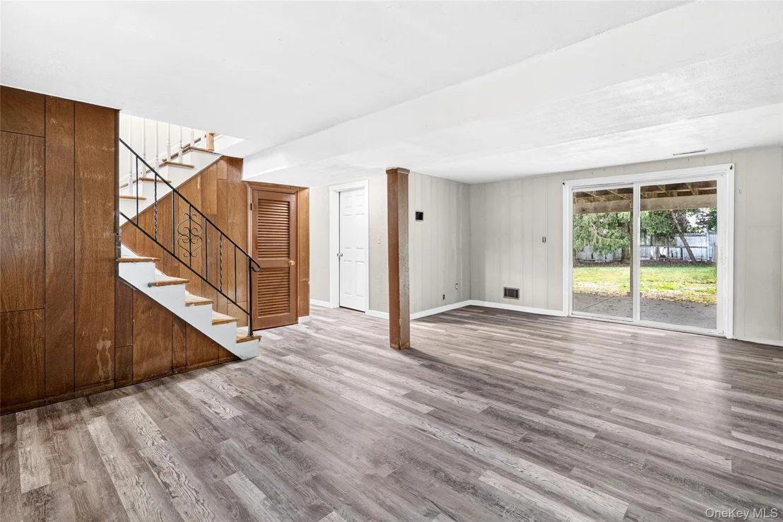 Photo of 23 Marcy Lane