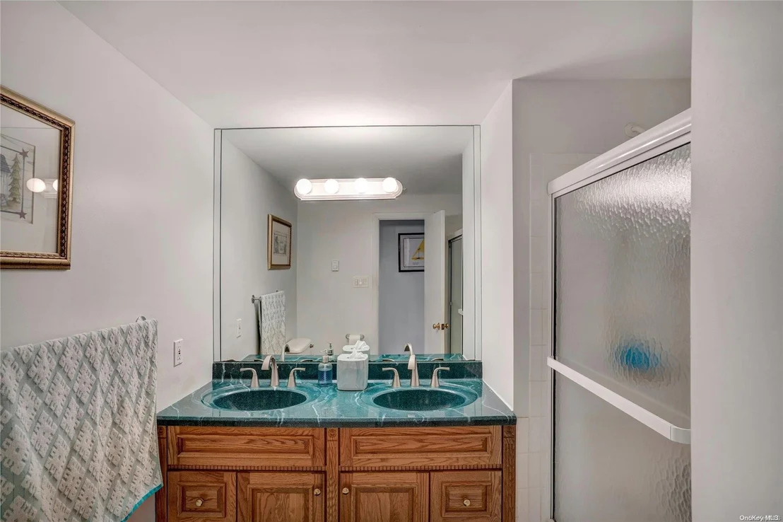 Photo of 23 Bluff Circle