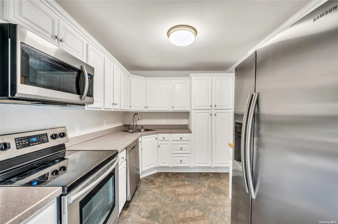 Photo of Unit 61 at 263 River Avenue