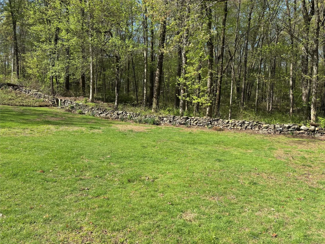 Photo of 10 Fox Hill Road