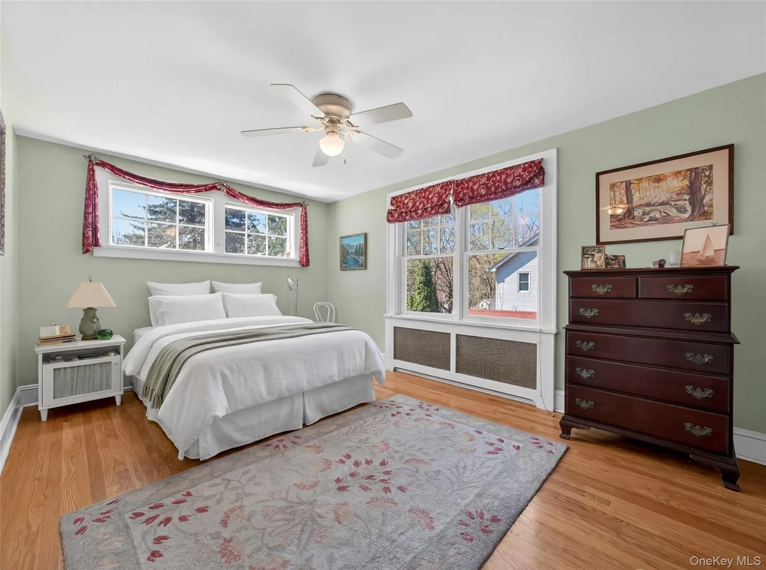 Photo of 108 Summit Avenue